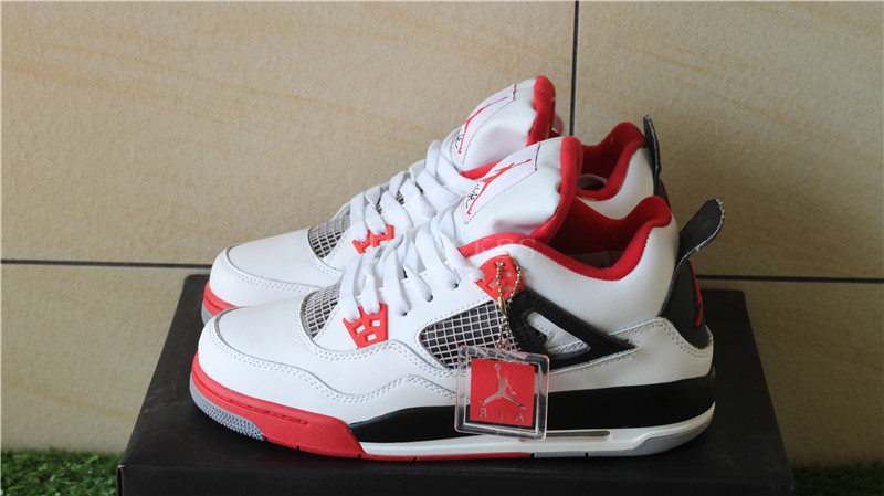 retro 4 fire red gs